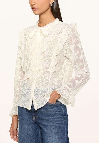 darling harbour Blouse in Beige: front