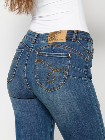 KOROSHI Flared Jeans in Blau