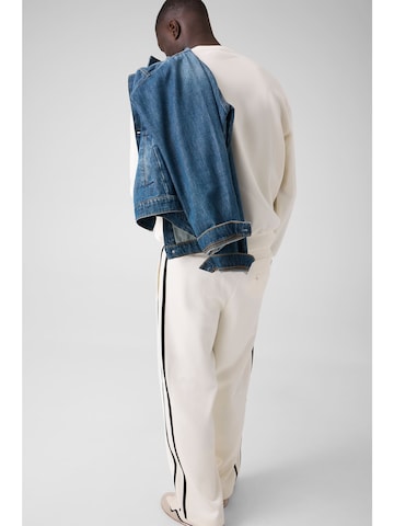 GUESS Loose fit Pants in White