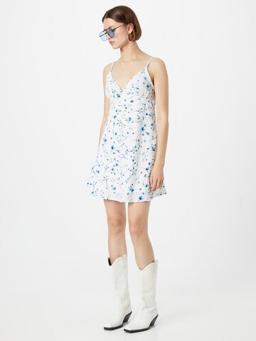 Gina Tricot Kleid in Blau