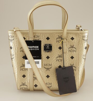 MCM Bag in One size in Gold: front