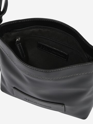 Borsa a tracolla 'Zanna' di TOM TAILOR DENIM in nero