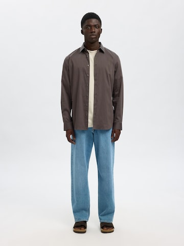 Coupe slim Chemise SELECTED HOMME en marron