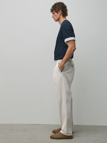 Next Loosefit Élére vasalt nadrágok - fehér