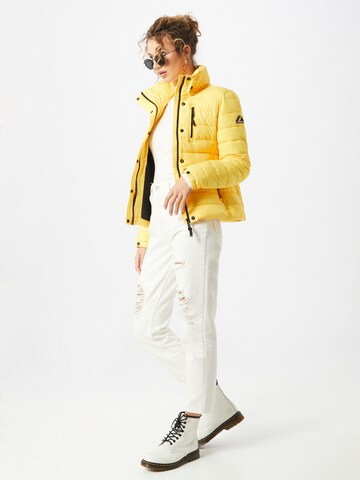 Superdry Zimska jakna | rumena barva