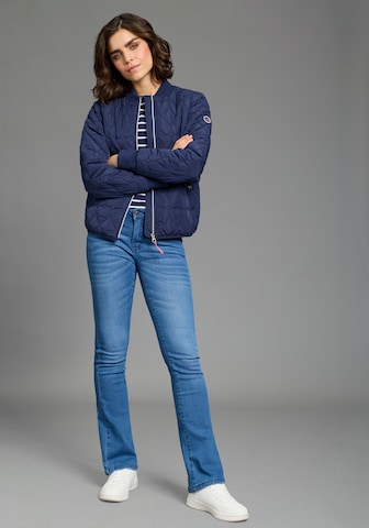 KangaROOS Between-Season Jacket in Blue