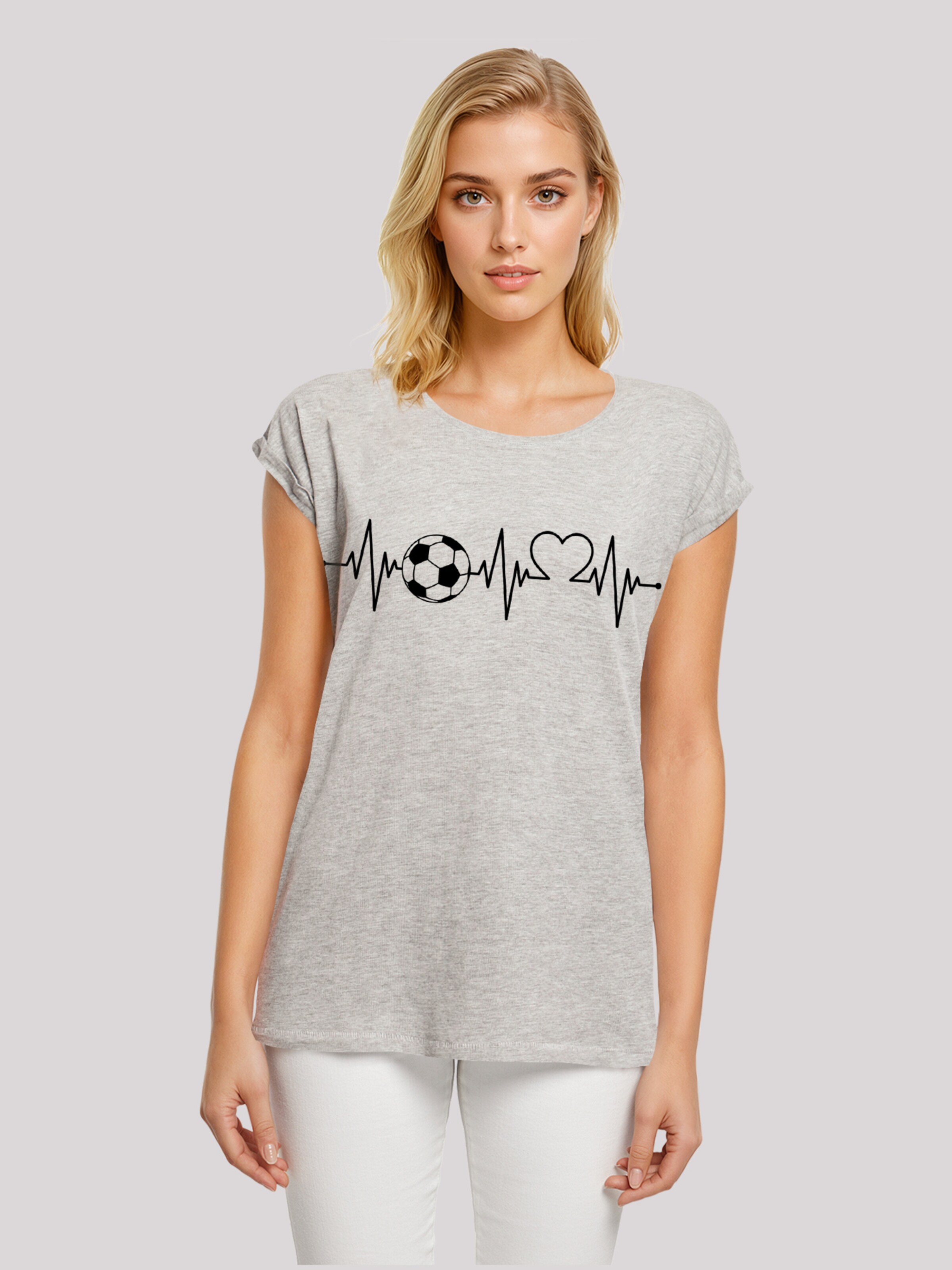 T-shirt 'Heartbeat Soccer' F4NT4STIC en gris : devant