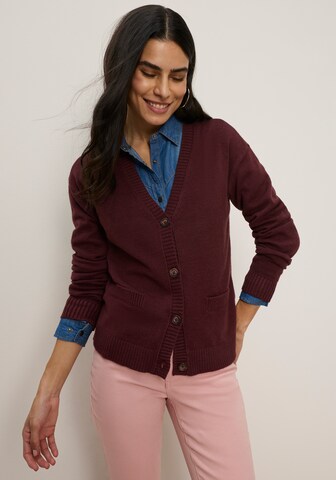 Tamaris Knit Cardigan in Red: front