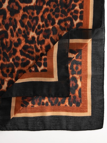 Next Scarf in Brown