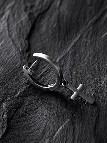 REYTEL Ohrring 'CROS' in Silber: Vorderseite