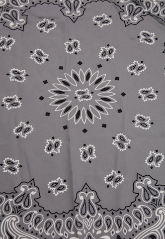 Urban Classics Bandana in Grau