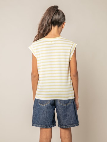 T-Shirt Deeluxe en jaune