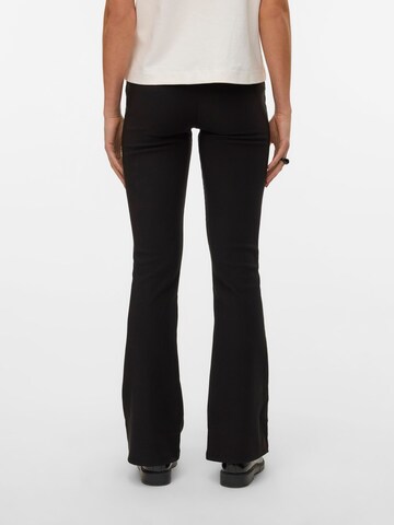 Bootcut Pantalon 'JOSIE ' VERO MODA en noir