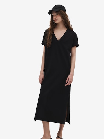 No Matter What Jurk in Zwart: voorkant