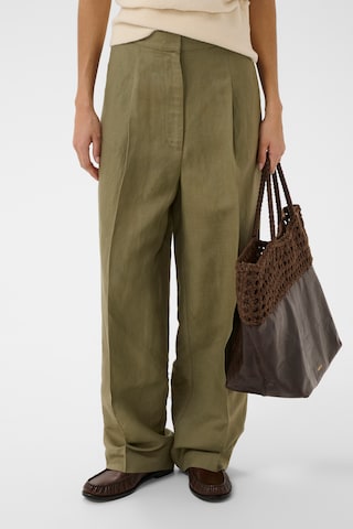 SOAKED IN LUXURY Regular Broek 'Ragna' in Groen: voorkant