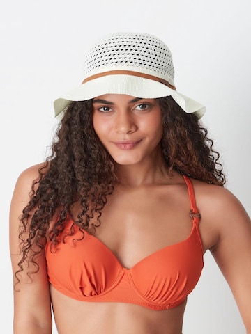 C&City Hat in White: front