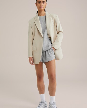 regular Pantaloni di WE Fashion in grigio