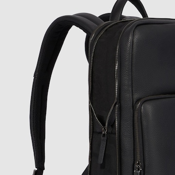 Piquadro Rucksack in Schwarz