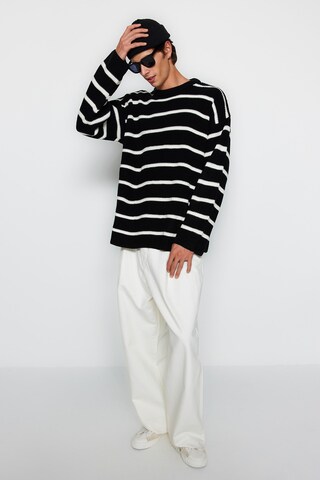 Pullover di Trendyol in nero