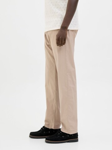JACK & JONES Loose fit Trousers in Beige