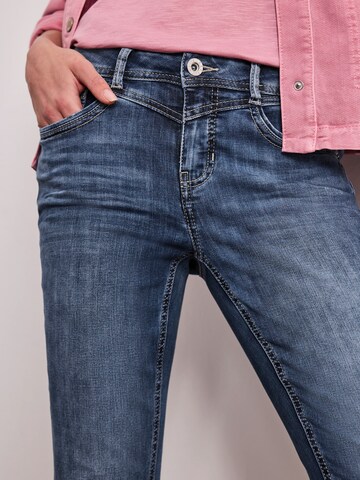 Coupe slim Jean 'Jane' STREET ONE en bleu