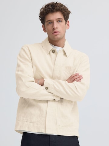 Casual Friday Tussenjas ' CFEvensen ' in Beige: voorkant