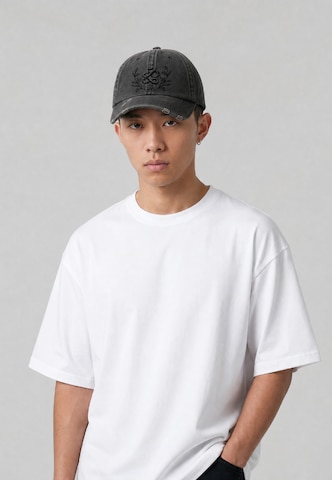 Cappello da baseball 'MERCY' di Vertere Berlin in nero: frontale