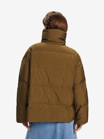 ESPRIT Winterjacke in Grün