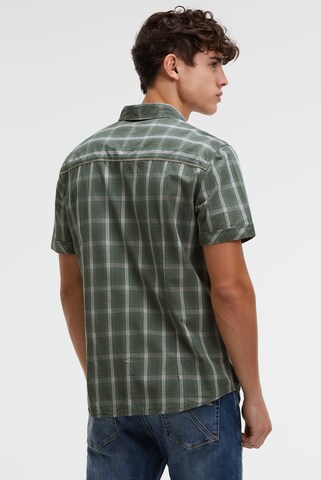 CAMP DAVID Regular fit Button Up Shirt in Green