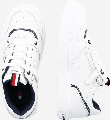 Baskets TOMMY HILFIGER en blanc