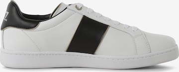 EA7 Emporio Armani Sneakers in White