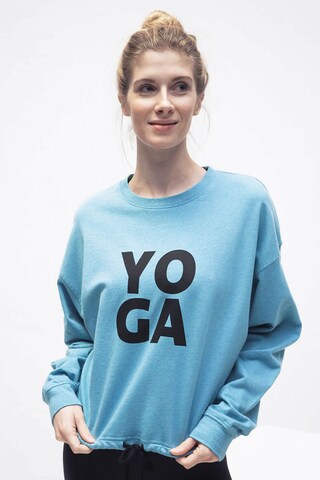 Kismet Yogastyle Athletic Sweatshirt 'Garuda' in Blue: front