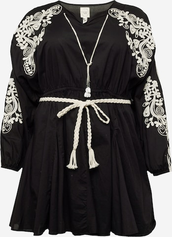 Robe River Island Plus en noir : devant