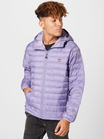 Veste mi-saison 'Presidio Packable Jacket' LEVI'S ® en violet : devant