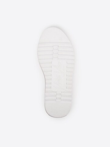 MARTIN VALEN Platform trainers in Beige
