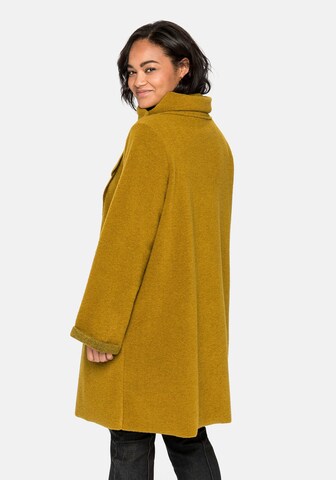 SHEEGO Přechodný kabát – žlutá