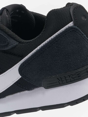 Nike Sportswear Sneaker 'Venture Runner' in Schwarz