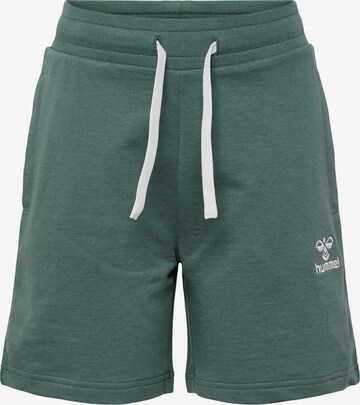 Hummel Regular Broek 'BASSIM' in Groen: voorkant