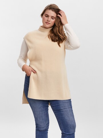 Vero Moda Curve Slimfit Pullover 'Myrna' in Beige: predná strana