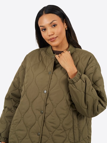 Veste mi-saison BRAVE SOUL en vert