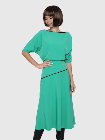 Robe Anushka en vert : devant