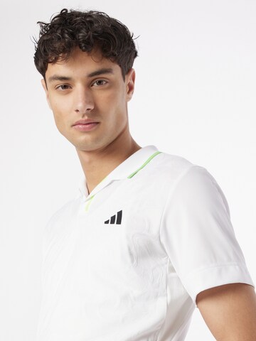 ADIDAS PERFORMANCE - Camiseta funcional 'Freelift Pro' en blanco