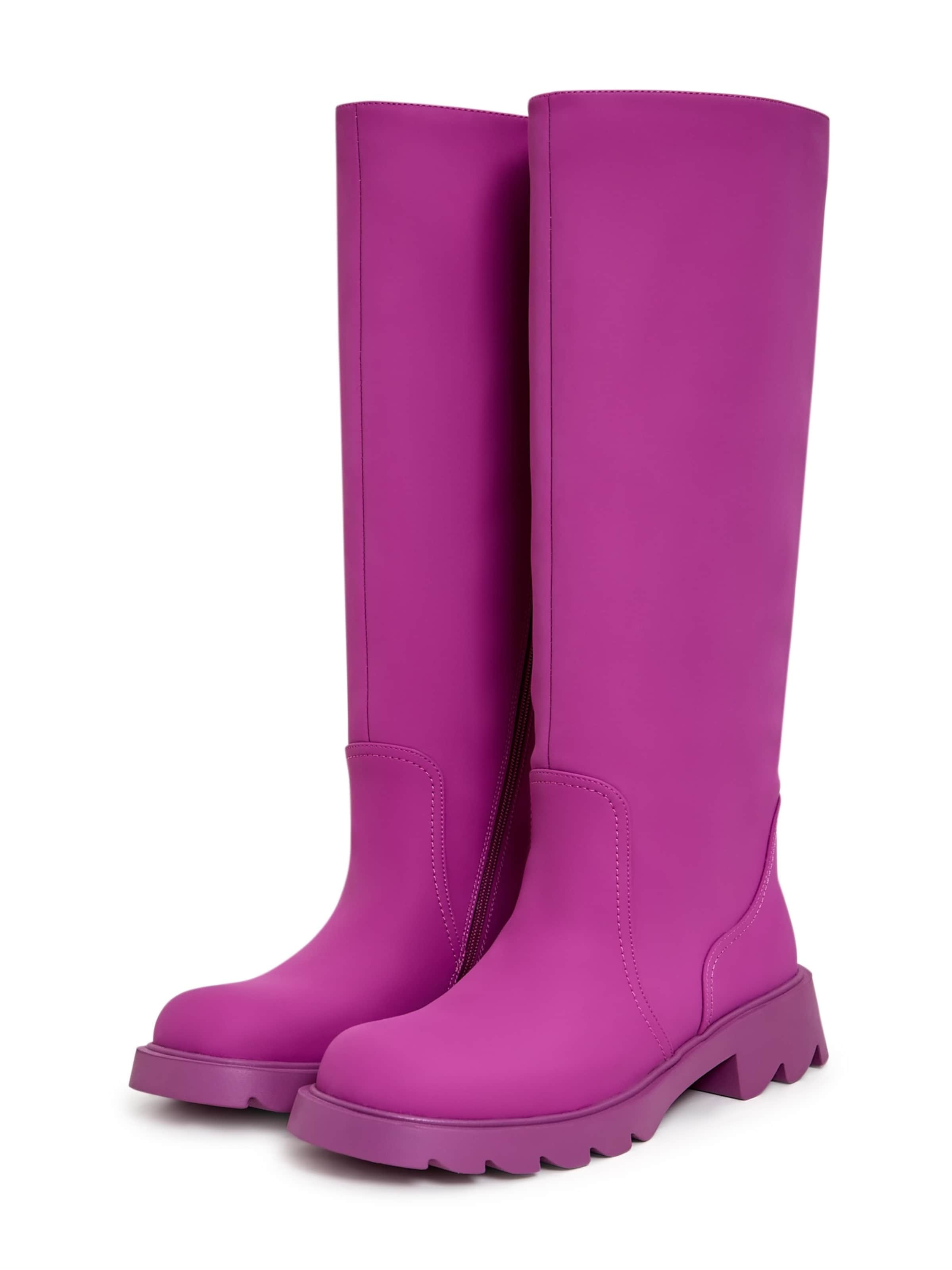 CESARE GASPARI Boots in Pink