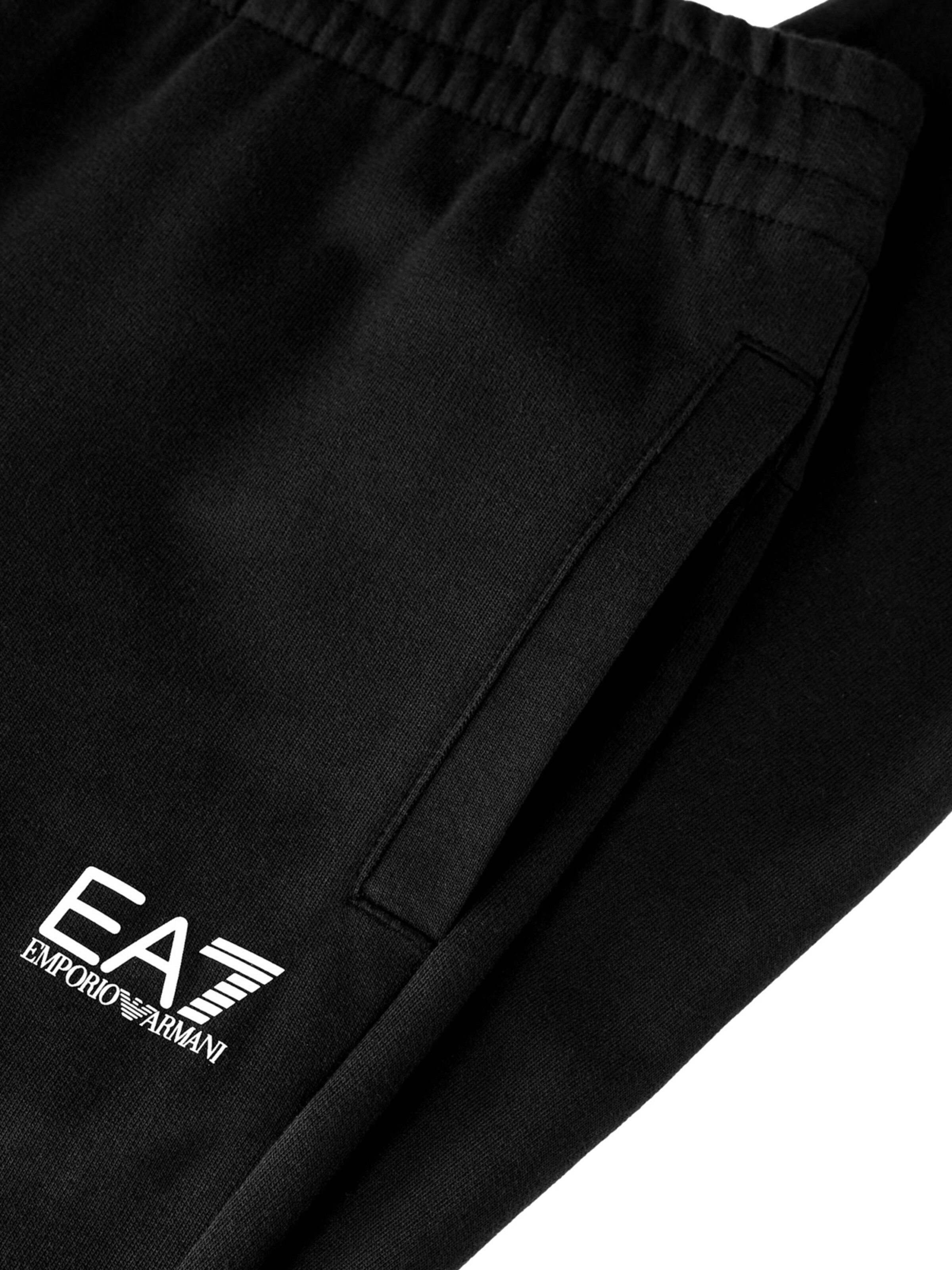 EA7 Emporio ArmaniJogging komplet 'Tuta' - crna boja