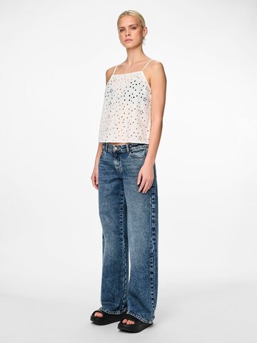 PIECES Top 'WENDY' in White