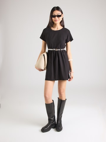 ABOUT YOU Šaty 'Sharli' - Čierna