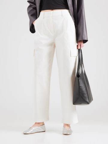 Regular Pantalon cargo Calvin Klein Jeans en blanc : devant