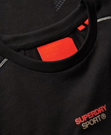 T-Shirt fonctionnel Superdry en noir