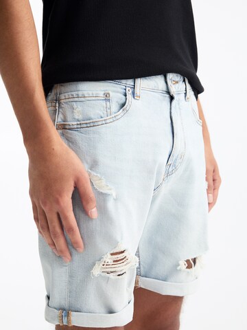 Pull&Bear Regular Shorts in Blau