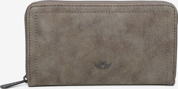 Fritzi aus Preußen Wallet in Brown: front